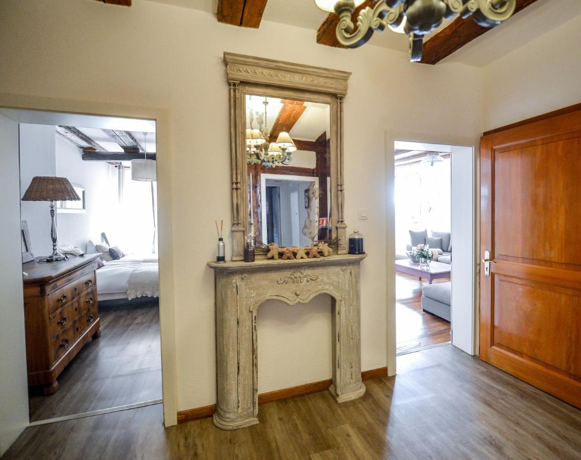 Les Appartements De Louise Рикевир Экстерьер фото